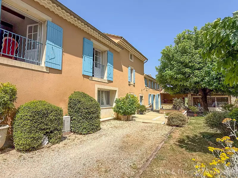 Maison, 326,6 m²