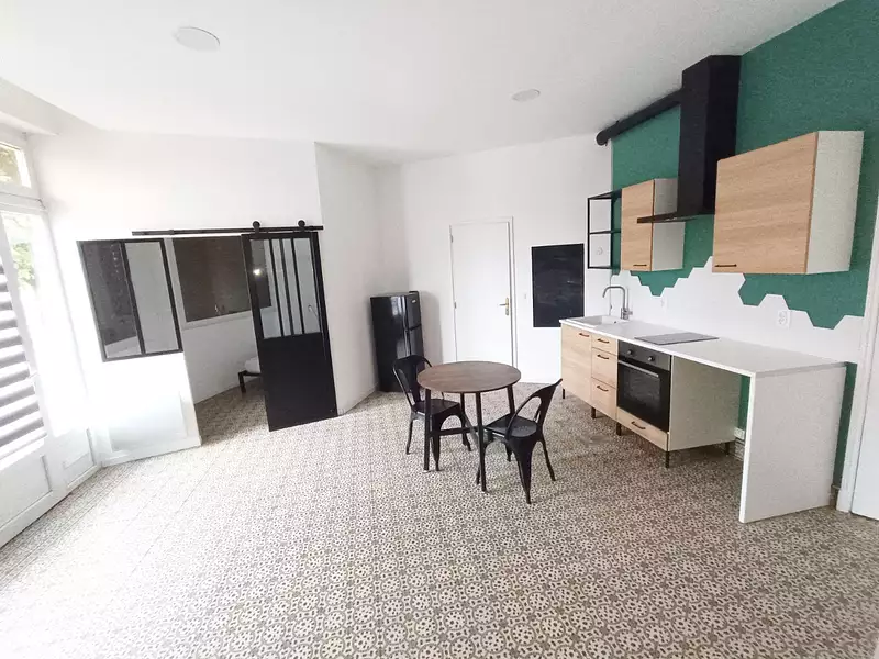 Immeuble, 203 m²