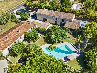 Maison, 460 m²