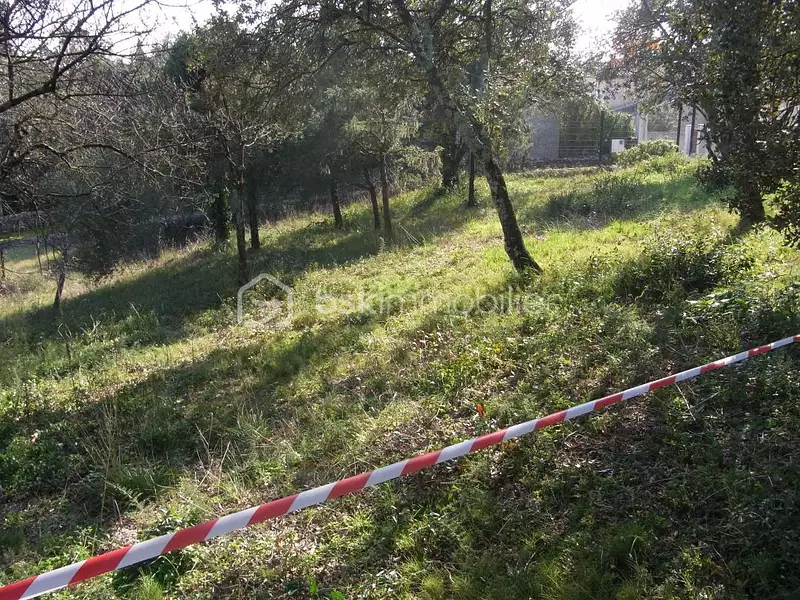 Terrain, 580 m²