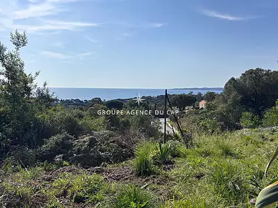 Terrain, 644 m²