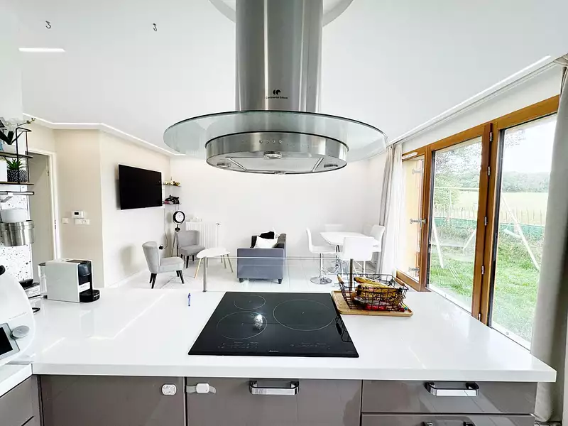 Maison, 94 m²