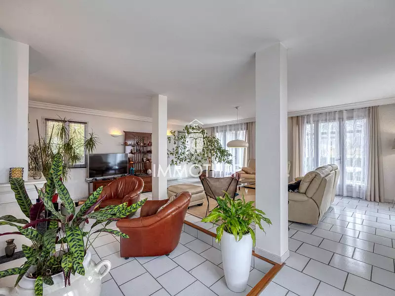 Maison, 225,91 m²
