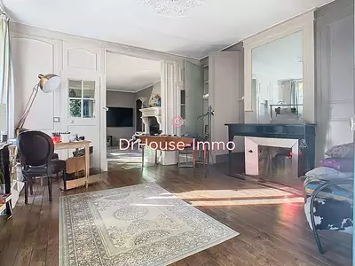 Maison, 284 m²