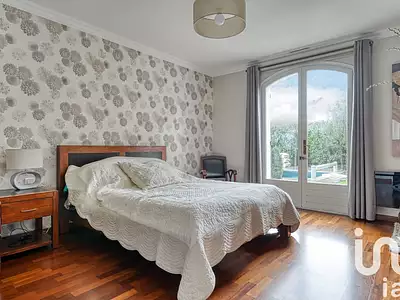 Maison, 300 m²