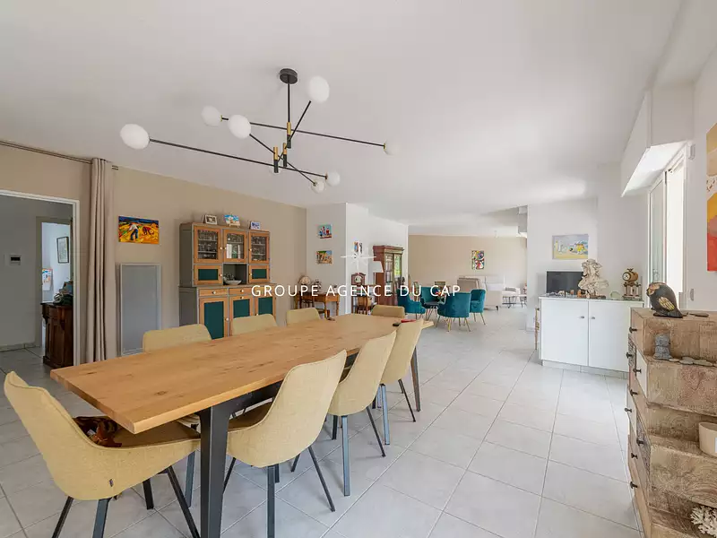 Appartement, 156 m²