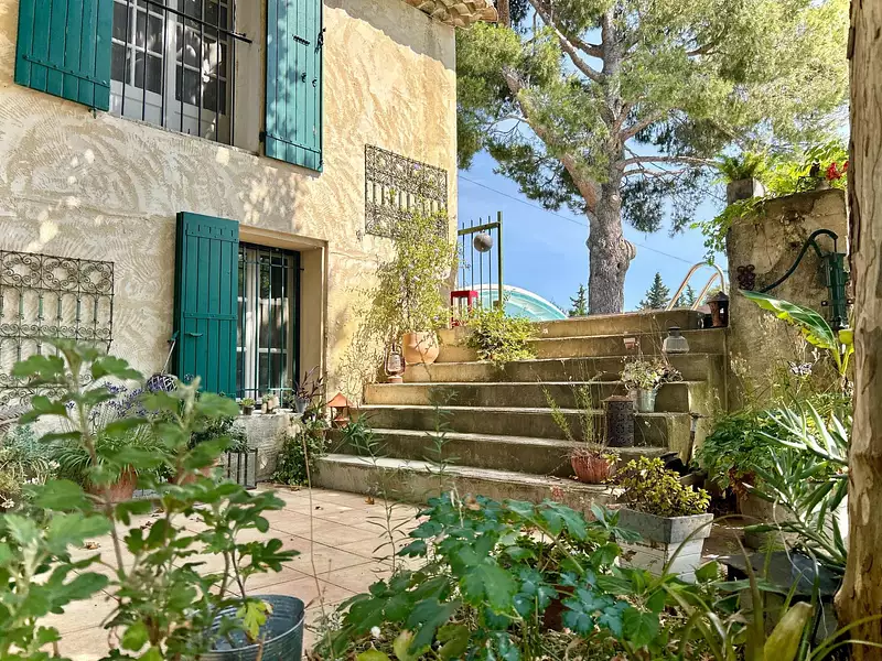 Maison, 219 m²