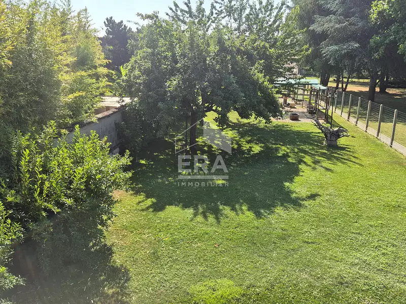 Maison, 272 m²