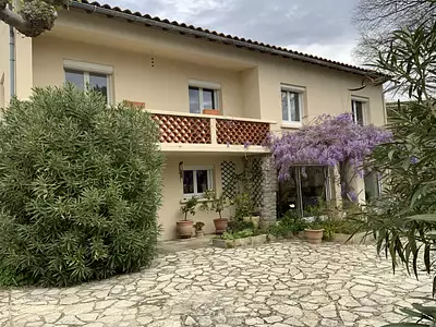 Maison, 170 m²