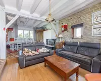 Maison, 218 m²
