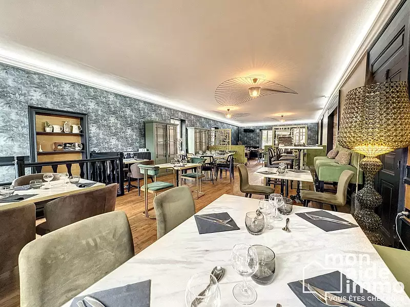 Immeuble, 500 m²