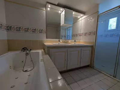 Maison, 140 m²