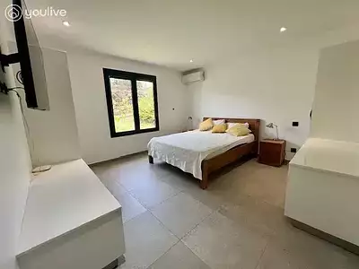 Maison, 164 m²