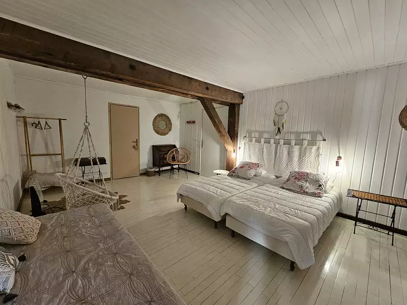 Maison, 680 m²