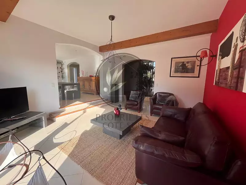 Maison, 190 m²