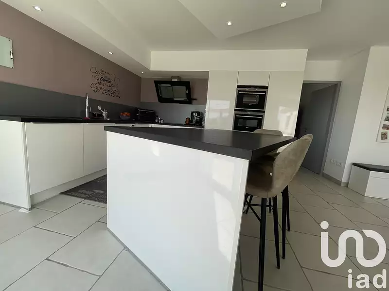 Maison, 162 m²