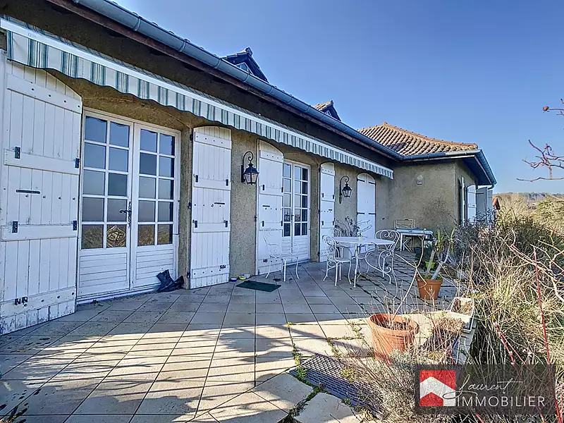 Maison, 200 m²