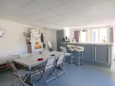 Maison, 261 m²