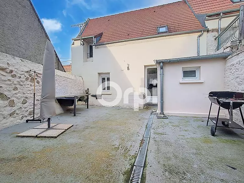 Maison, 89 m²