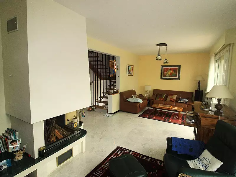 Maison, 201 m²