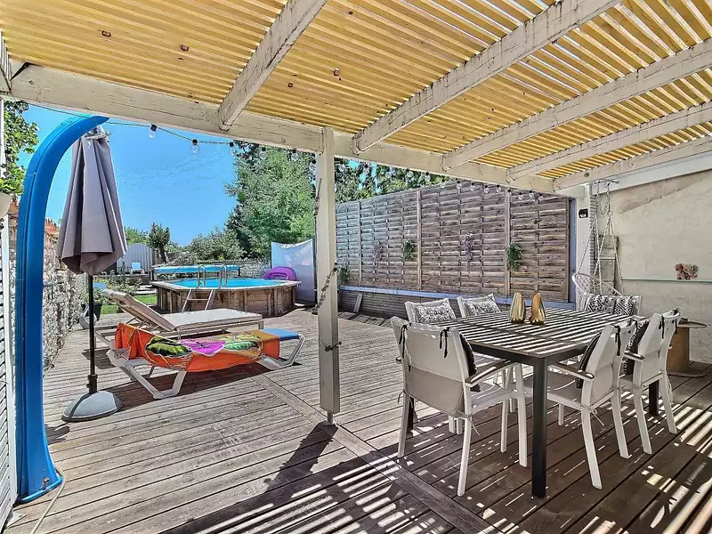 Maison, 162 m²