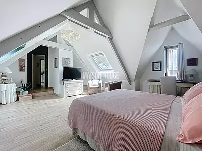 Maison, 235 m²