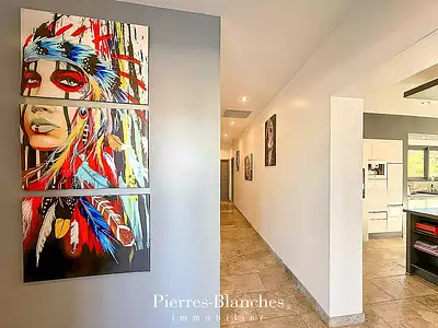 Maison, 369,65 m²