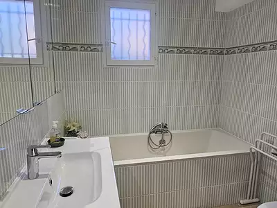 Maison, 145 m²