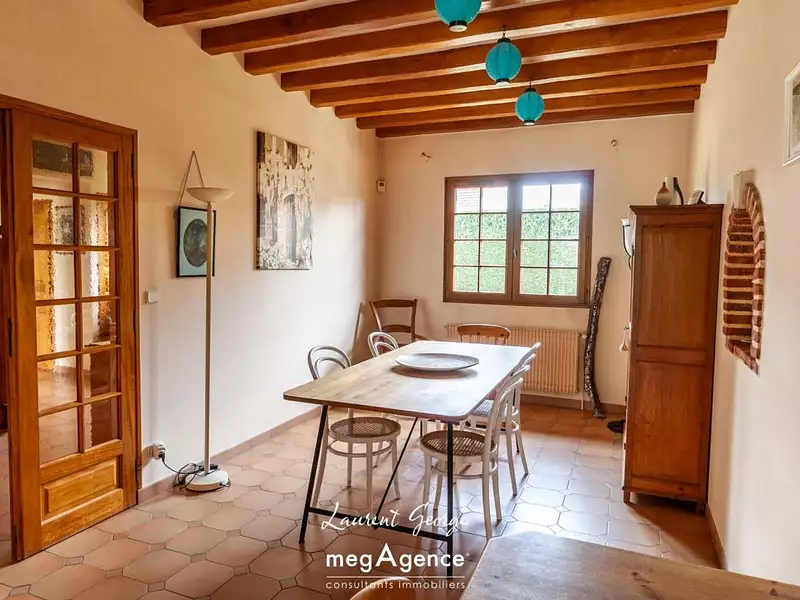 Maison, 176 m²