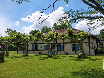 Maison, 220 m²