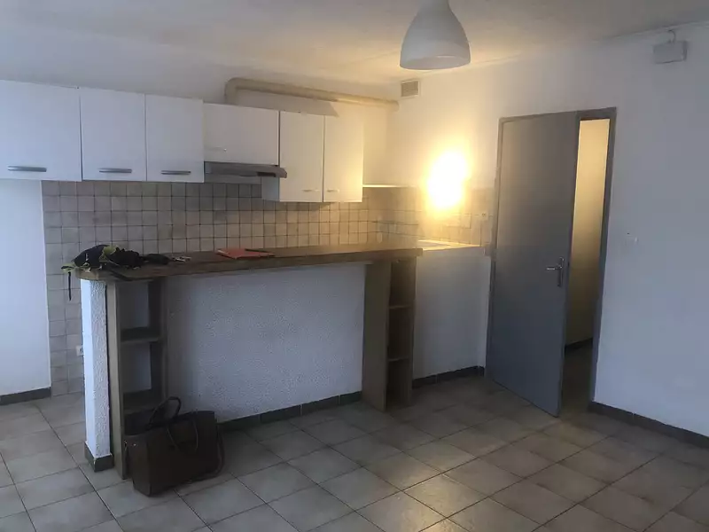 Immeuble, 84,72 m²