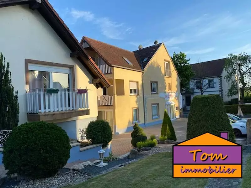 Immeuble, 100 m²