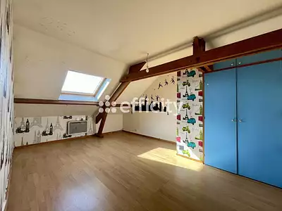 Maison, 228 m²