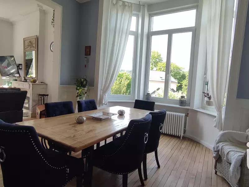 Maison, 208 m²