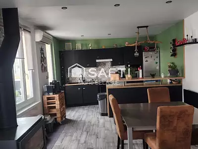 Maison, 146 m²