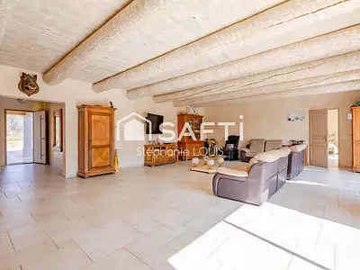 Maison, 200 m²