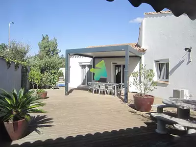 Maison, 143,7 m²