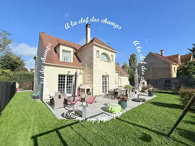 Maison, 200 m²
