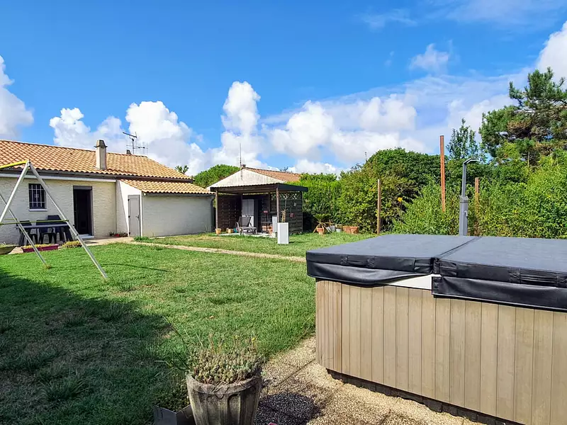 Maison, 163 m²