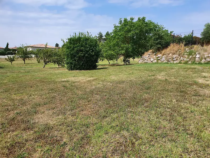 Terrain, 1 220 m²