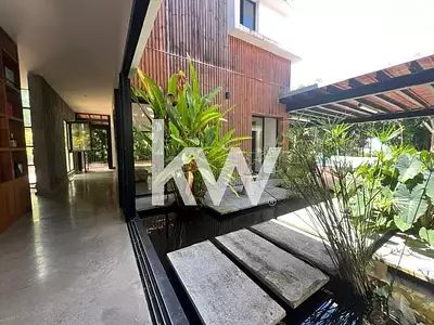 Maison, 395 m²