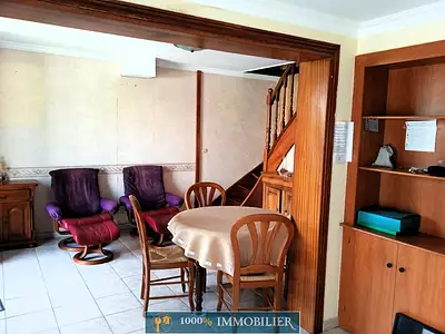 Maison, 77 m²