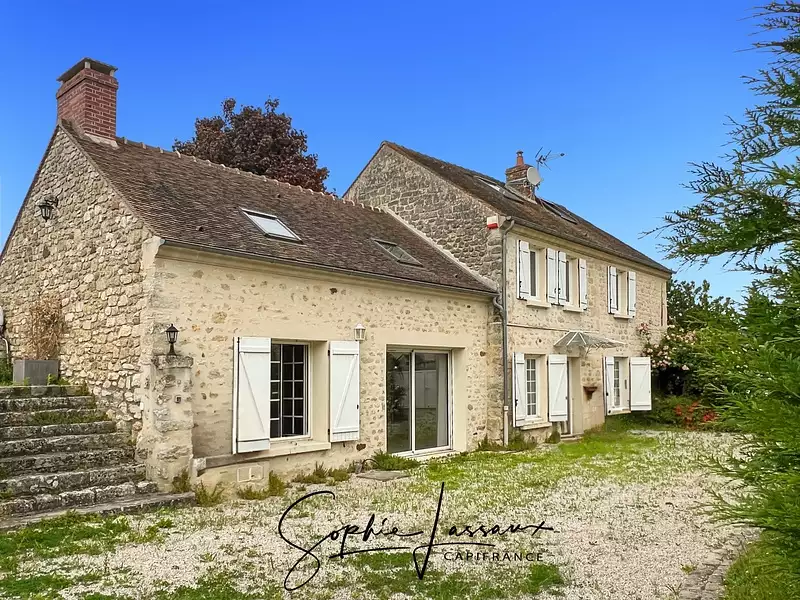 Maison, 144 m²