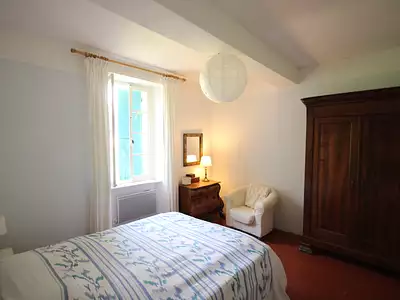 Maison, 196 m²
