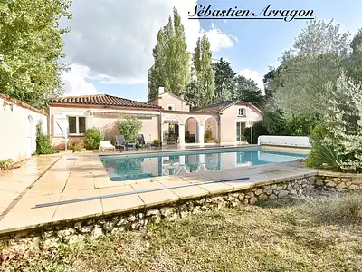 Maison, 180 m²