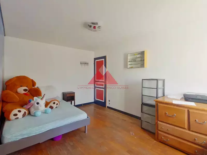Maison, 117,6 m²
