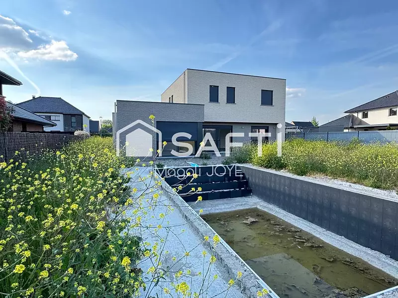 Maison, 178 m²