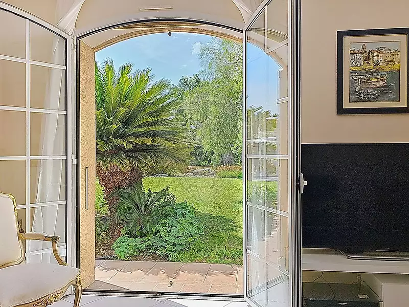 Maison, 310 m²