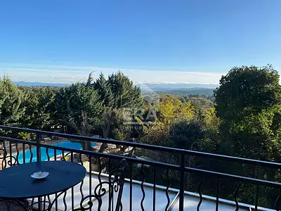 Maison, 234 m²