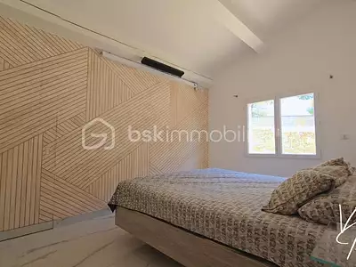 Maison, 243 m²